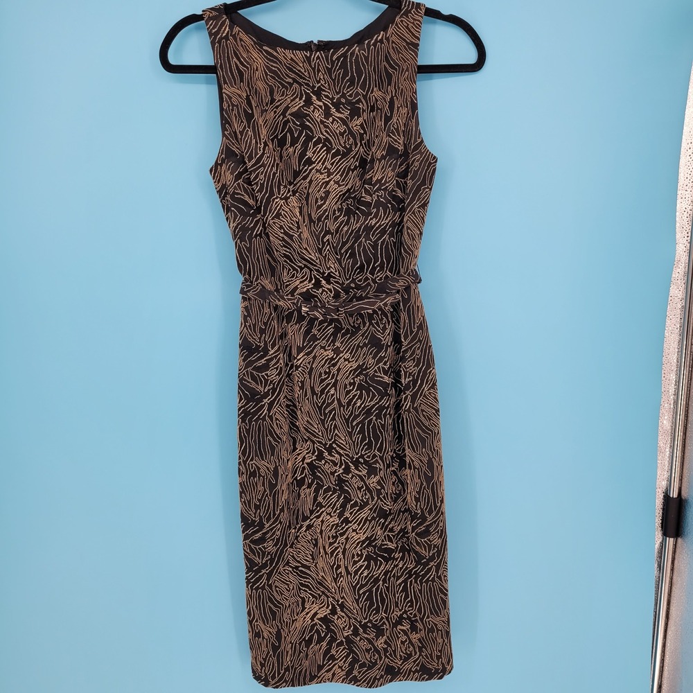 Caché Luxe Sheath Dress Womens 6 Cocktail black Gold Abstract Belted Sleeveless